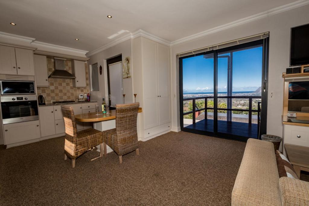 Constantia Vista Guest house